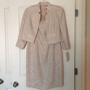 Evan Picone dress suit